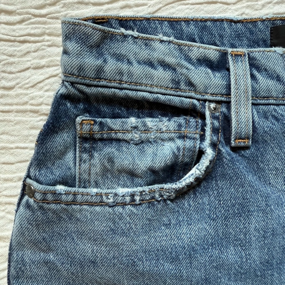 Hudson Jeans Medium Blue High Rise Denim - Picture 4 of 9